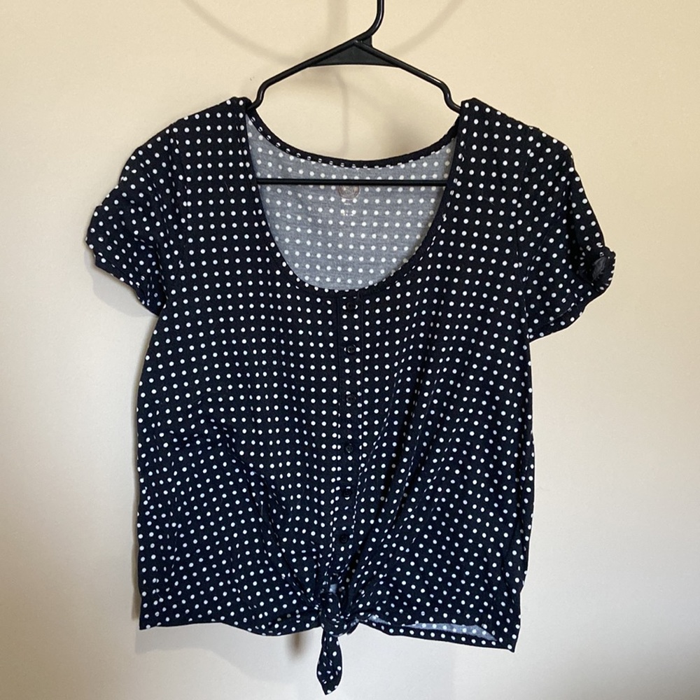 ⭐️Sold on Mercari⭐️ So polka dot shirt, great condition